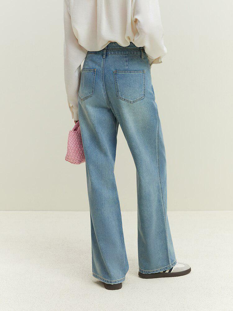 Light Washed Double Buttoned Y2K Jeans for Retro Summer Vibes