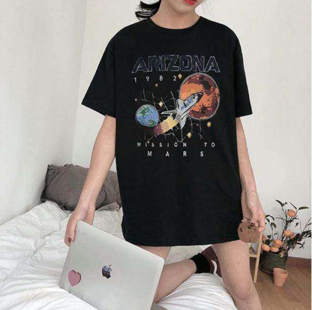 Retro Y2K Space Arizona T-Shirt: Trendy Summer Outfit Essential