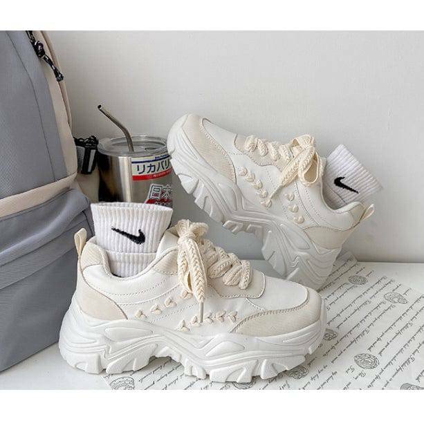 Trendy Y2K Embroidered Platform Sneakers for Retro Summer Vibes