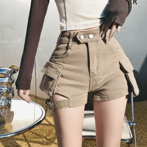 Y2K Aesthetic Flap Pocket Shorts for Trendy Summer Outfits