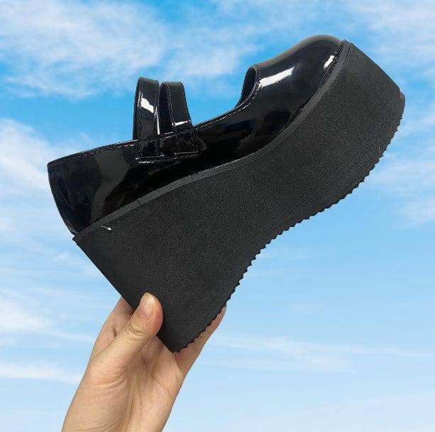 Y2K Aesthetic Platform Wedges for Retro Summer Outfits and Parties