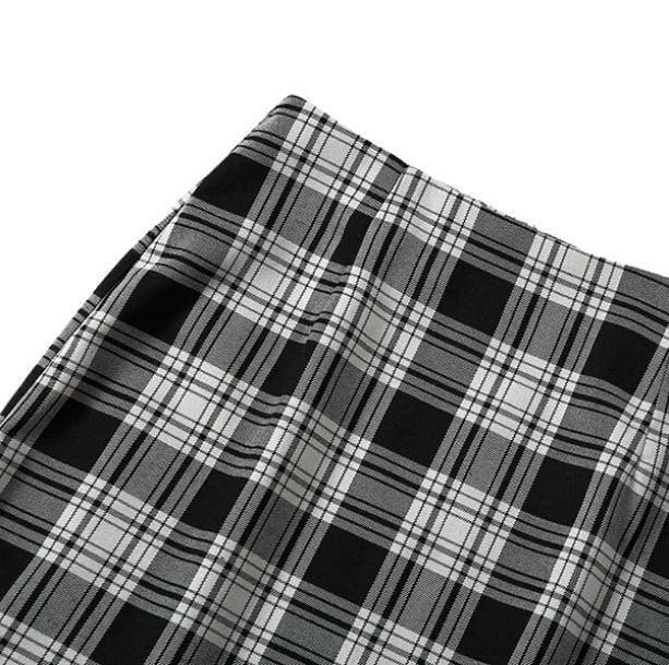 Y2K Black and White Plaid Mini Skirt for Retro Summer Outfits