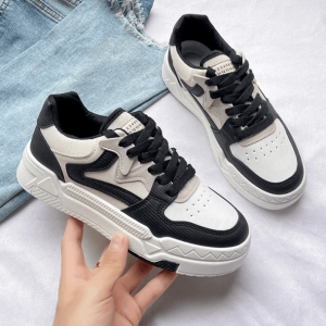 Y2K Black & White Aesthetic Sneakers for Retro Summer Outfits