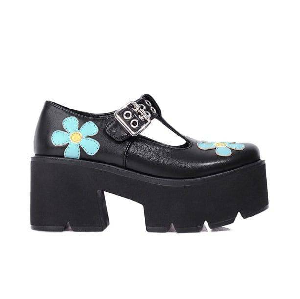 Y2K Chunky Heel Shoes for Retro Summer Outfits and 90s Party Vibes