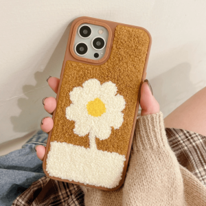 Y2K Daisy Plush iPhone Cover - Retro Style for Trendy Summer Vibes