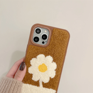 Y2K Daisy Plush iPhone Cover - Retro Style for Trendy Summer Vibes