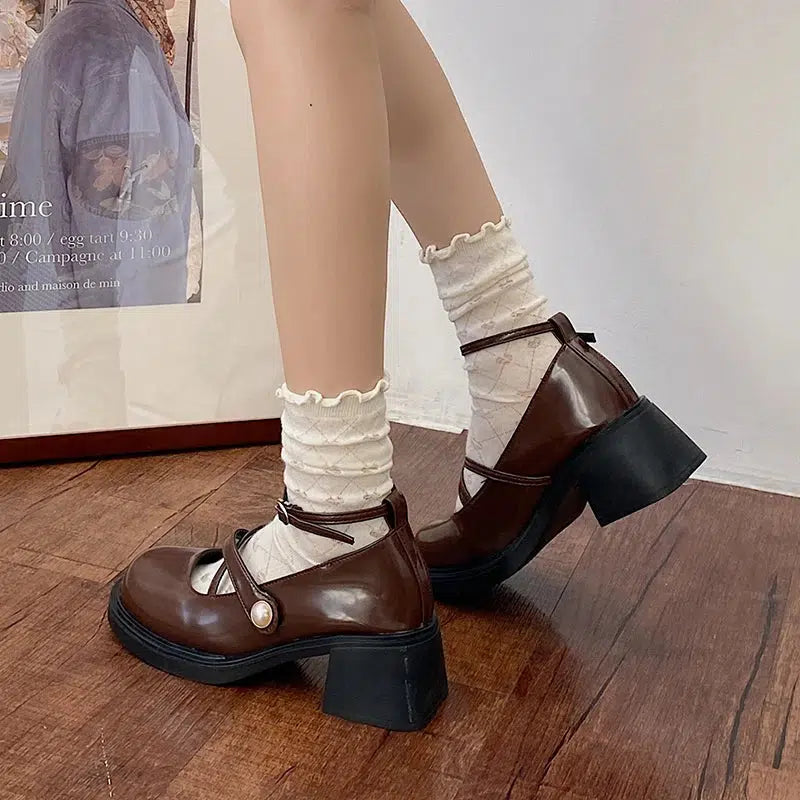 Y2K Dark Academia Mary Jane Shoes for Retro Style and Grunge Outfits