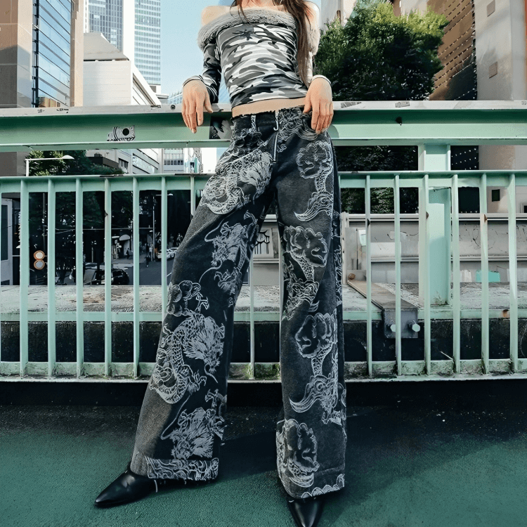 Y2K Dragon Printed Jeans: Retro Grunge Style for Trendy Summer Outfits