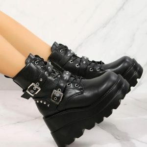 Y2K Grunge Belted Platform Boots for Retro Summer Outfits