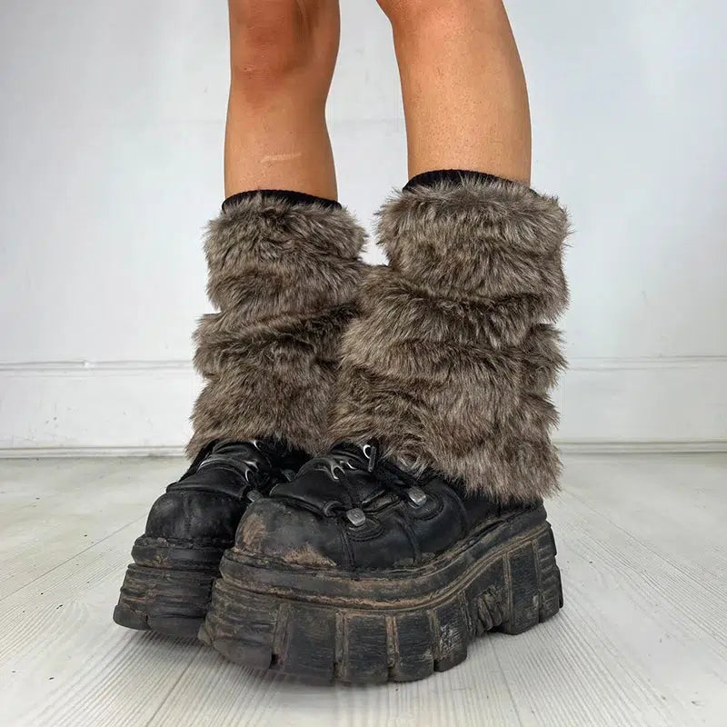 Y2K Grunge Faux Fur Leg Warmers for Retro Summer Outfits