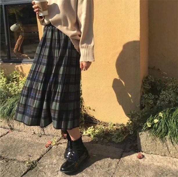 Y2K Grunge Grandmacore Skirt - Retro 90s Summer Outfit Essential