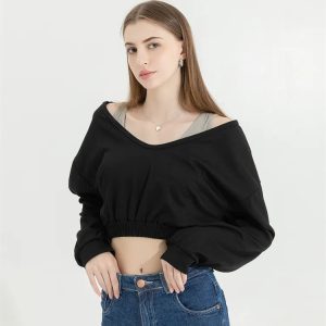 Y2K Grunge Style Detailed Wide Neck Crop Sweatshirt for Trendy Looks