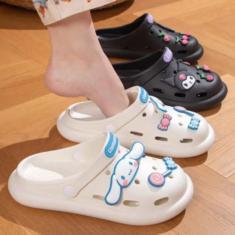 Y2K Hello Kitty Slippers: Retro Cute Footwear for Summer Vibes