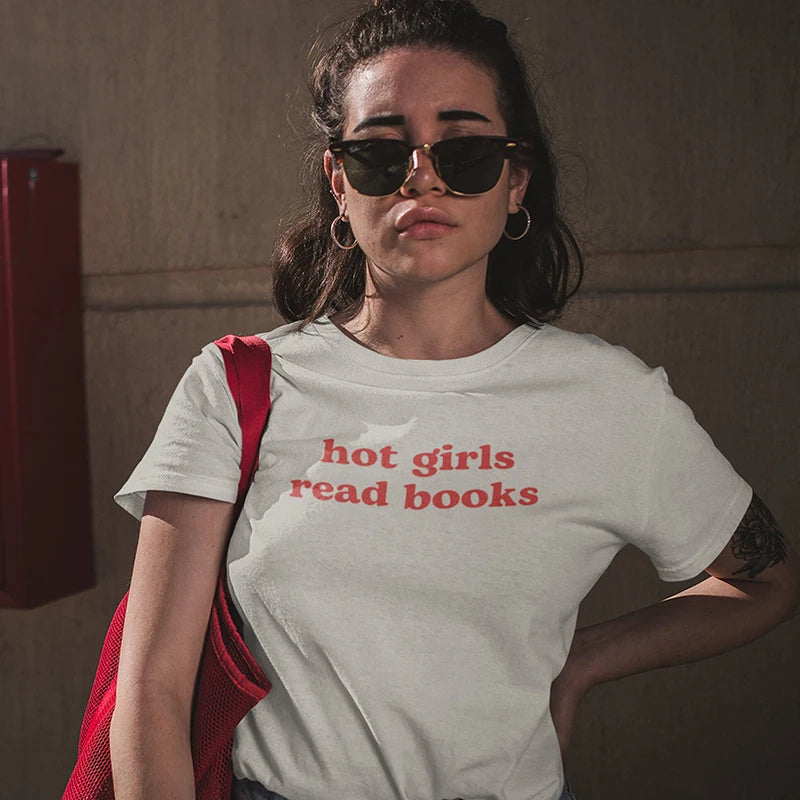 Y2K Hot Girls Read Books Graphic Tee - Retro 90s Summer Outfit