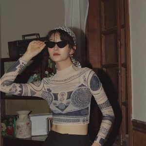 Y2K-Inspired Ancient Egyptian Mystique Symbol Crop Top for Retro Vibes