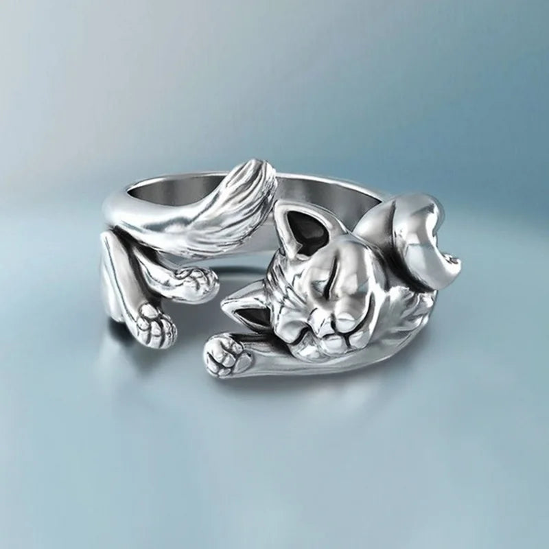 Y2K-Inspired Sleeping Cat Ring - Retro Grunge Jewelry for Trendy Looks