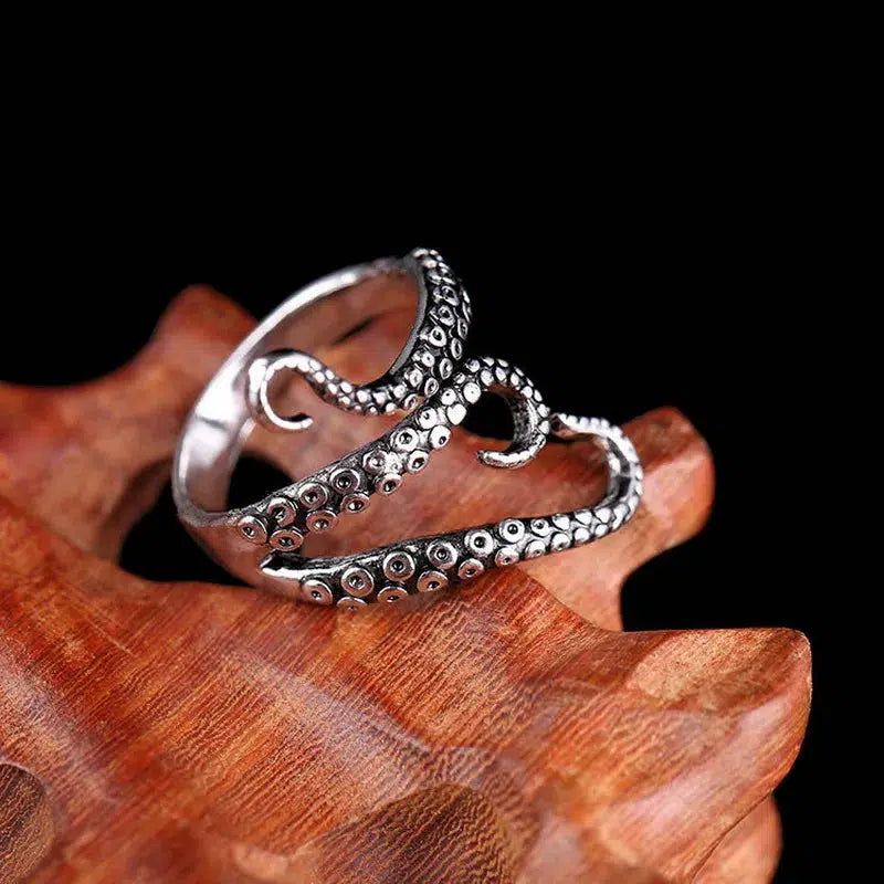 Y2K Octopus Ring: Trendy Accessory for Summer Y2K Outfits & Parties