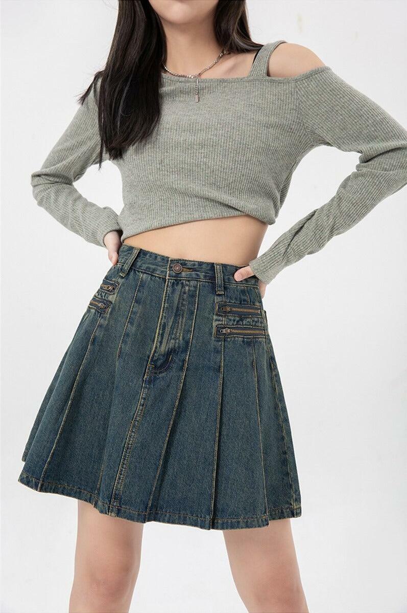 Y2K Pleated Denim Mini Skirt - Retro 90s Grunge Summer Outfit