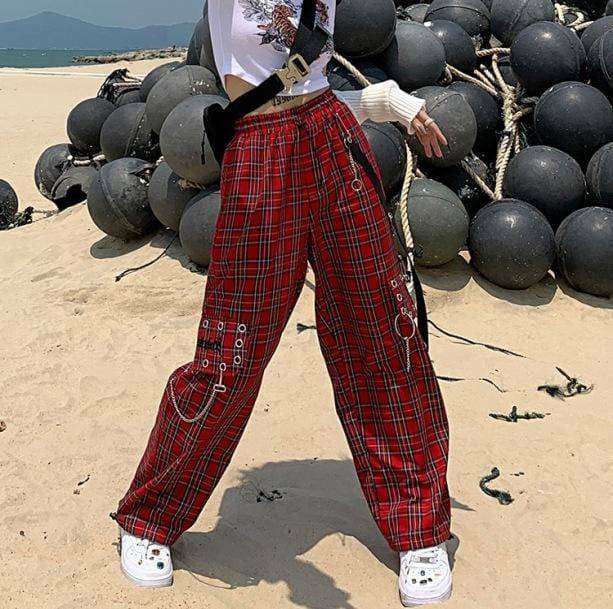 Y2K Red Pants with Chains - Trendy Grunge Outfit for Summer Vibes