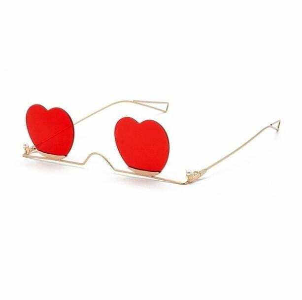 Y2K Retro Heart Sunglasses for Summer Y2K Outfits and 90s Vibes