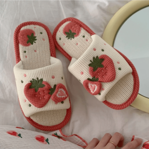 Y2K Strawberry Slippers: Retro Summer Footwear for Trendy Outfits