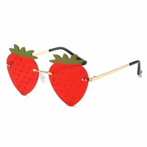 Y2K Strawberry Sunglasses for Retro Summer Vibes and 90s Fashion