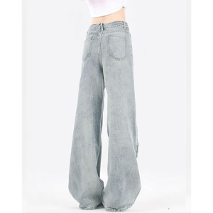 Y2K Street Style Star Pants: Retro Grunge Outfit for Summer Vibes