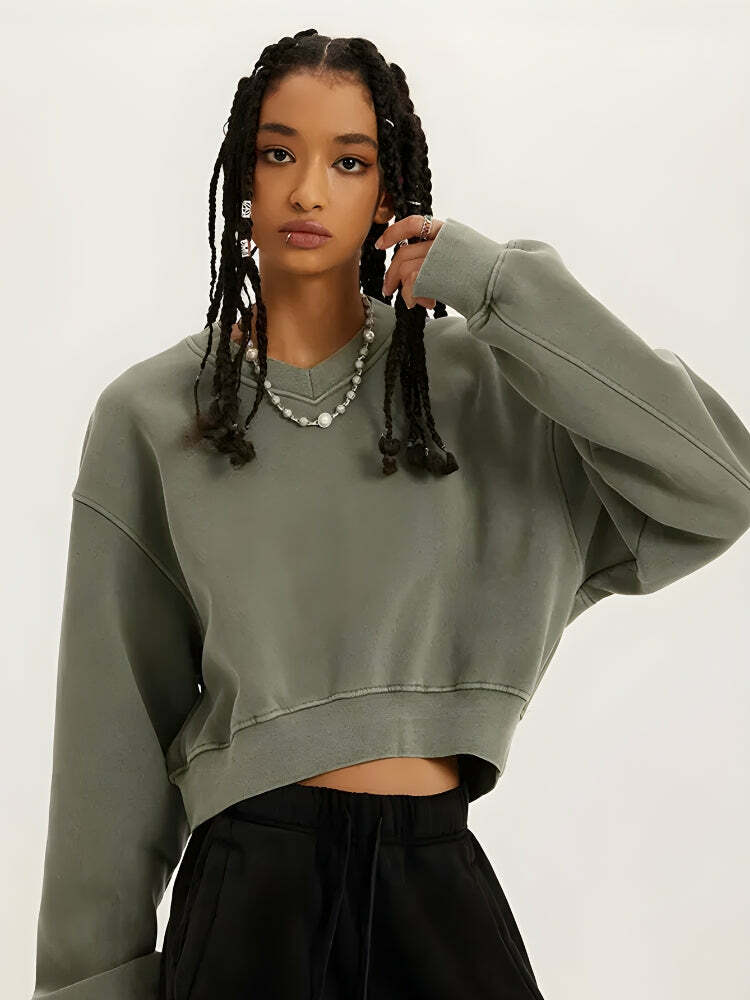 Y2K V-Neck Drop Shoulder Cropped Sweatshirt for Trendy Summer Outfits