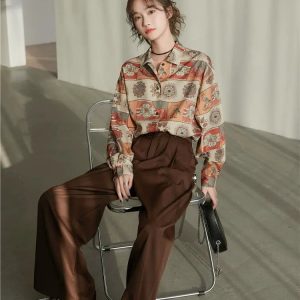 Y2K Vintage Figured Grandmacore Shirt - Retro 90s Grunge Style Top