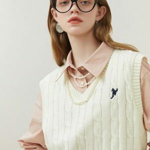 Y2K Vintage-Inspired Sweater Vest for Retro Summer Outfits