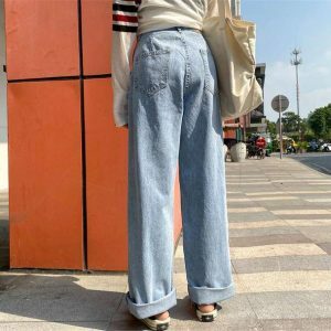 Y2K Wide Leg Jeans: Retro 90s Fashion for Effortless Summer Style