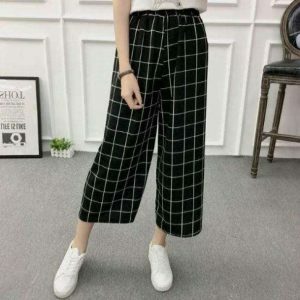 Y2K Wide Leg Pants: Retro 90s Fashion for Effortless Summer Style